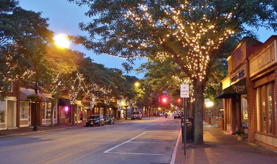Rosewood Inn Corning Eksteriør billede